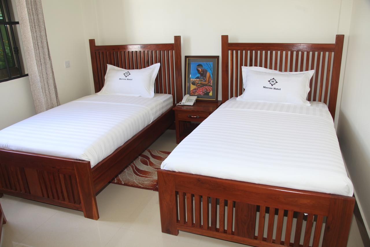 Merves Hotel Arusha Bagian luar foto