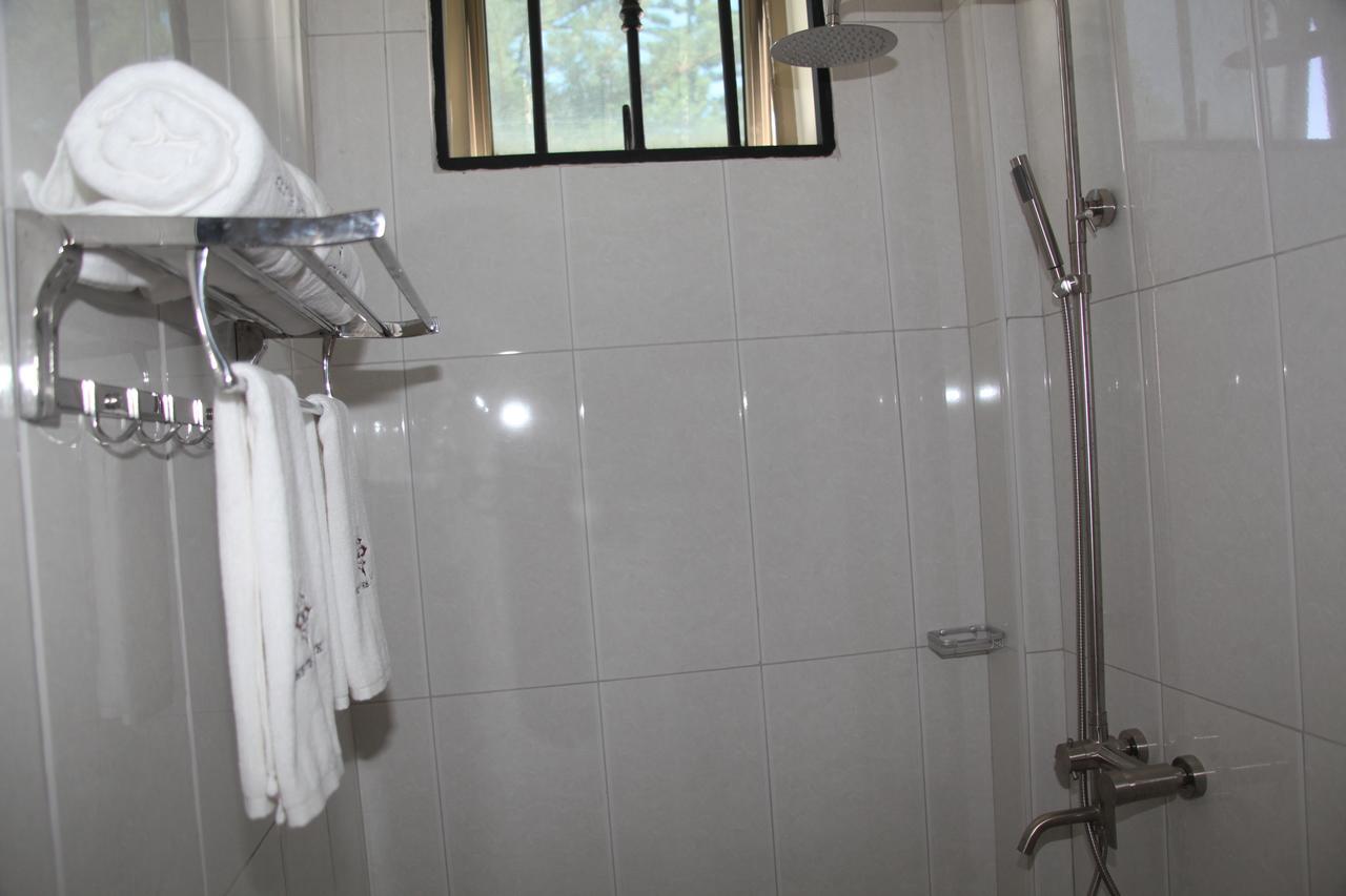 Merves Hotel Arusha Bagian luar foto