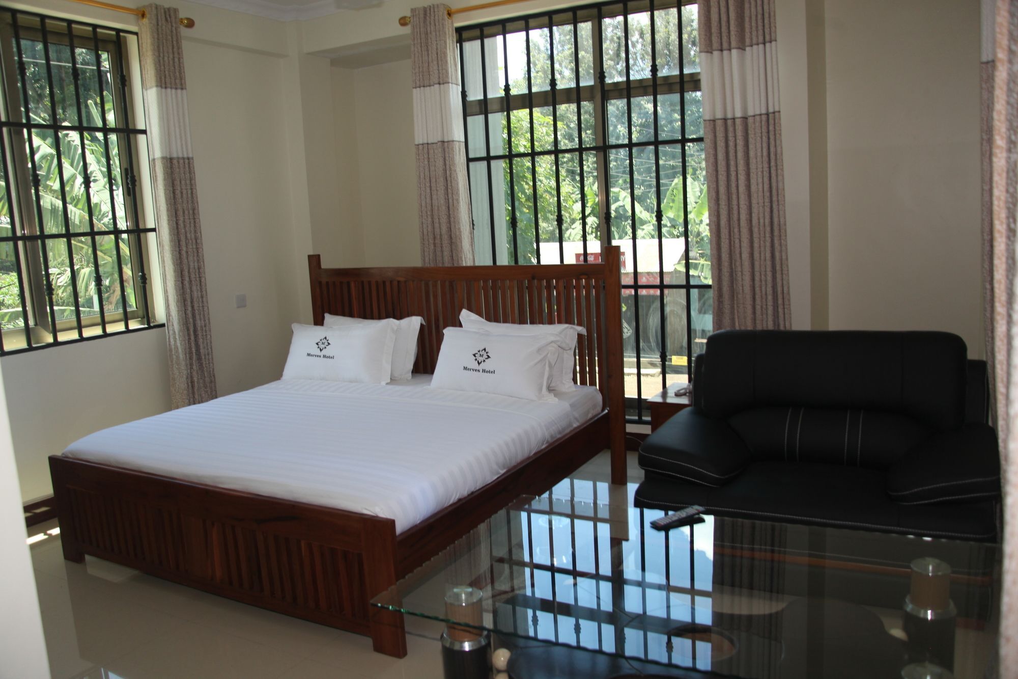Merves Hotel Arusha Bagian luar foto