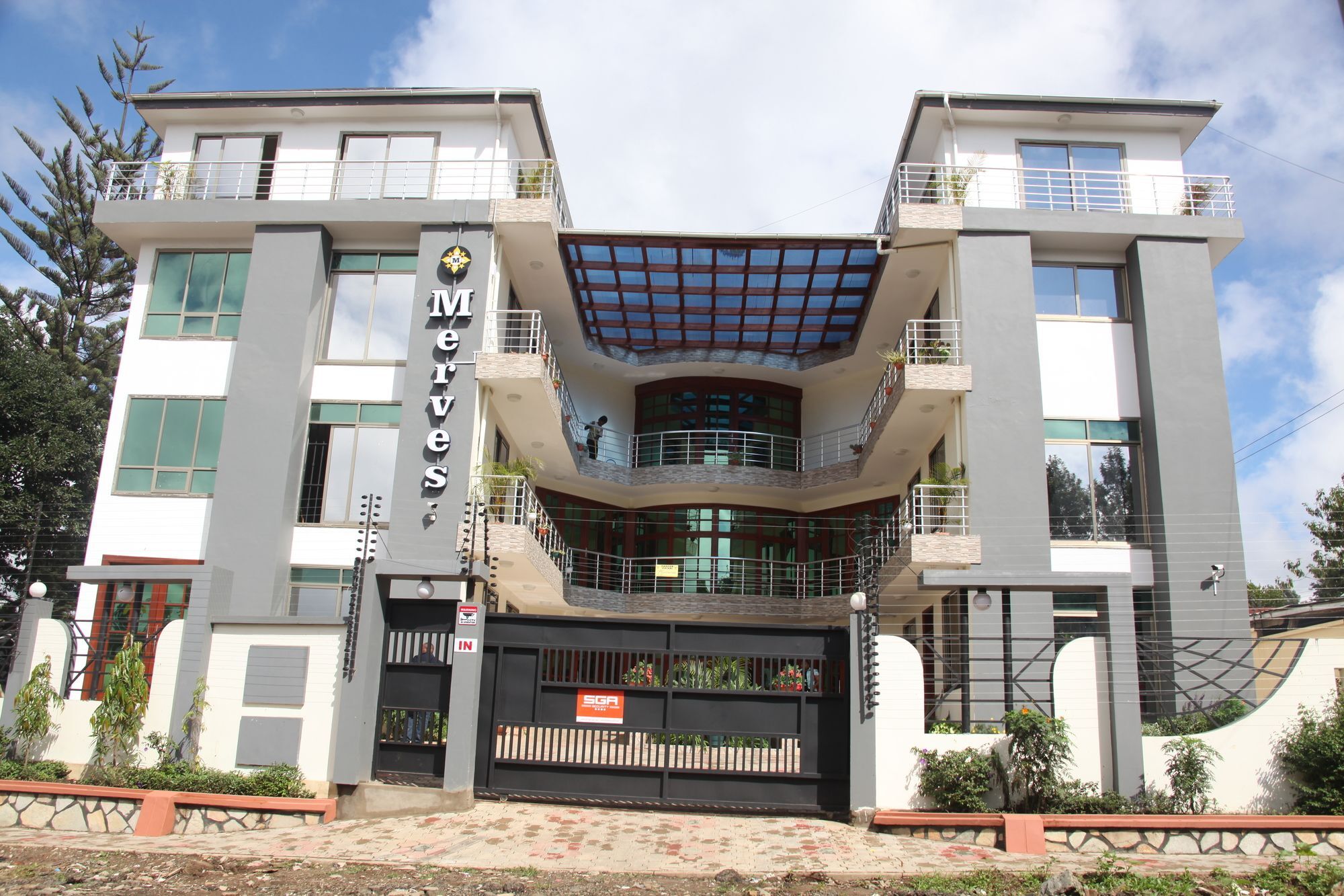 Merves Hotel Arusha Bagian luar foto